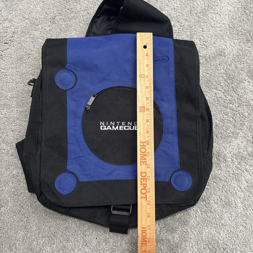 Rare Nintendo Official GameCube Gameboy Advance Promo Sling Bag
